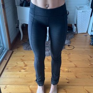 Rare Lululemon bike leggings. Size 6 with adjustable length. Good condition